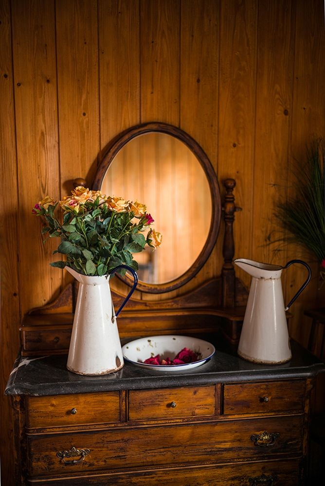 Canary Islands-Tenerife Island-La Orotava-dresser still life